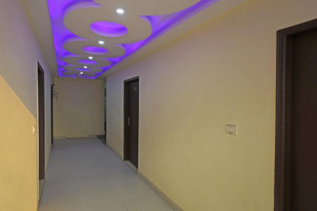 Airport Hotel Rosewood New Delhi Exterior photo