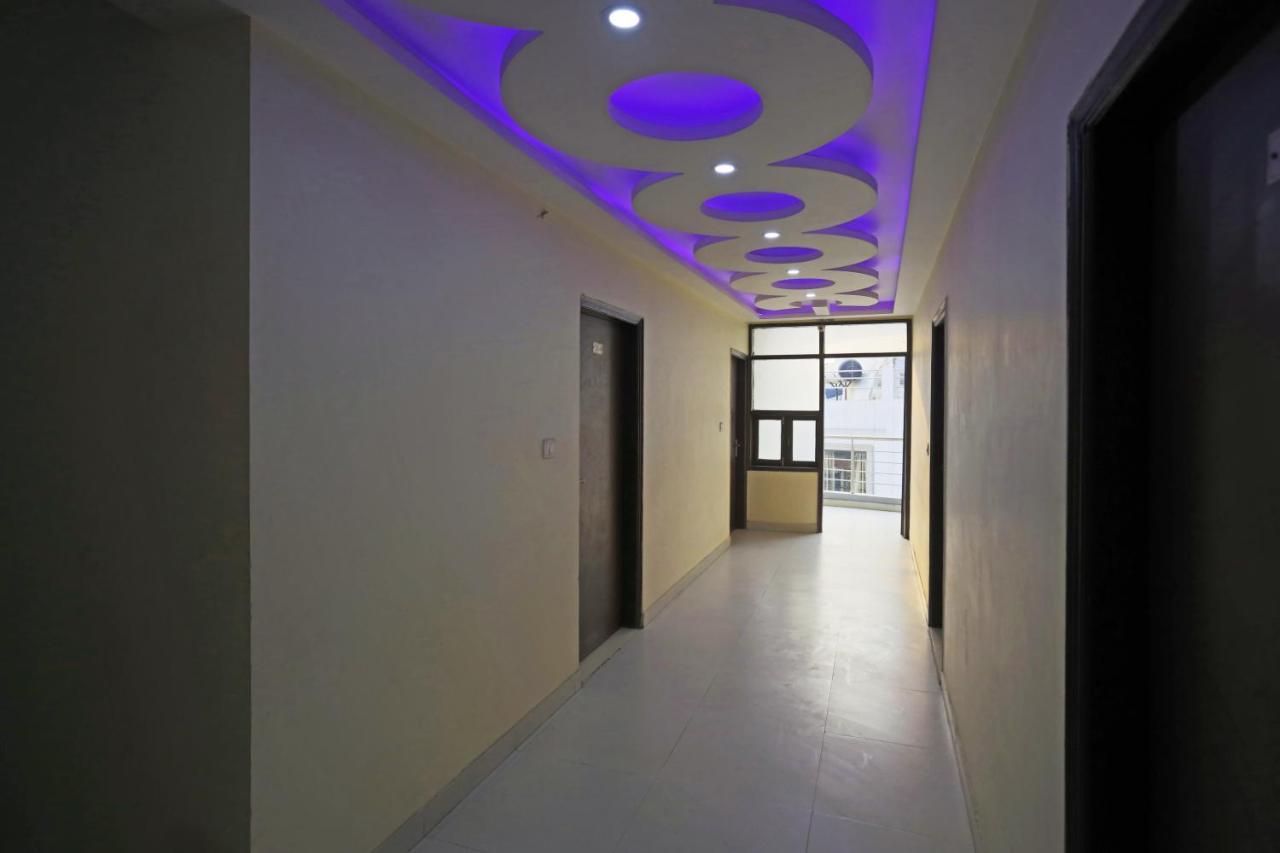 Airport Hotel Rosewood New Delhi Exterior photo